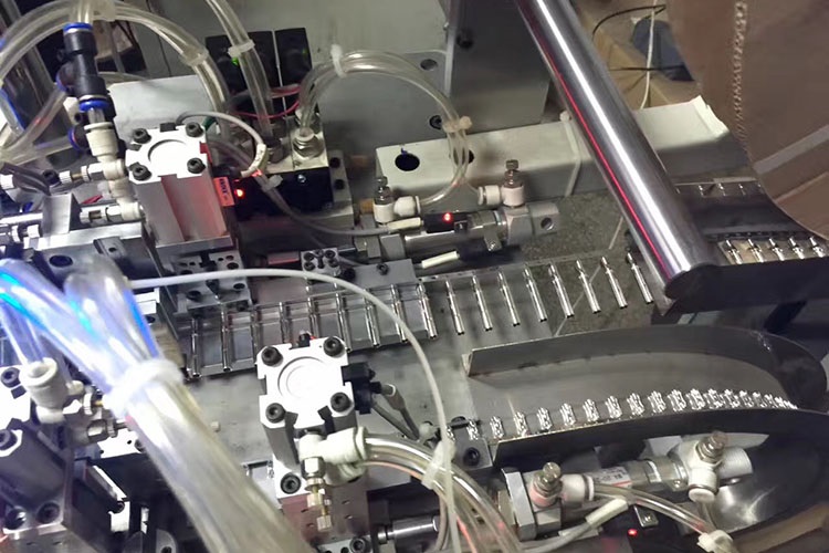 视觉检测设备.jpg 视觉检测设备.jpg